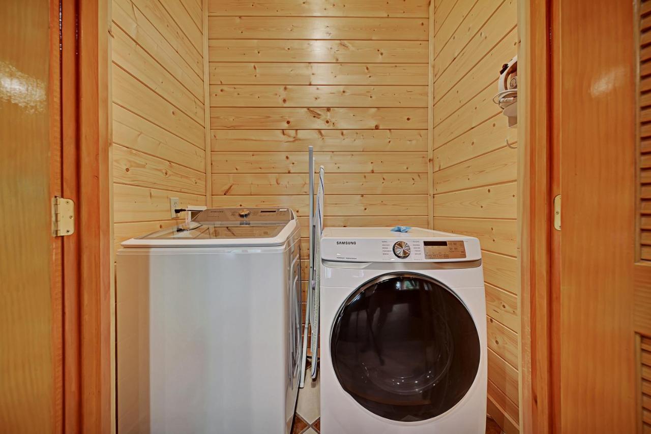 Gorgeous Large Mountain View Cabin W Hot Tub, Free Wifi, Games Villa Sevierville Luaran gambar